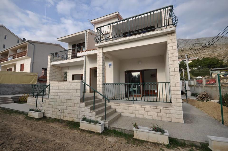 Duće Ante Apartments מראה חיצוני תמונה